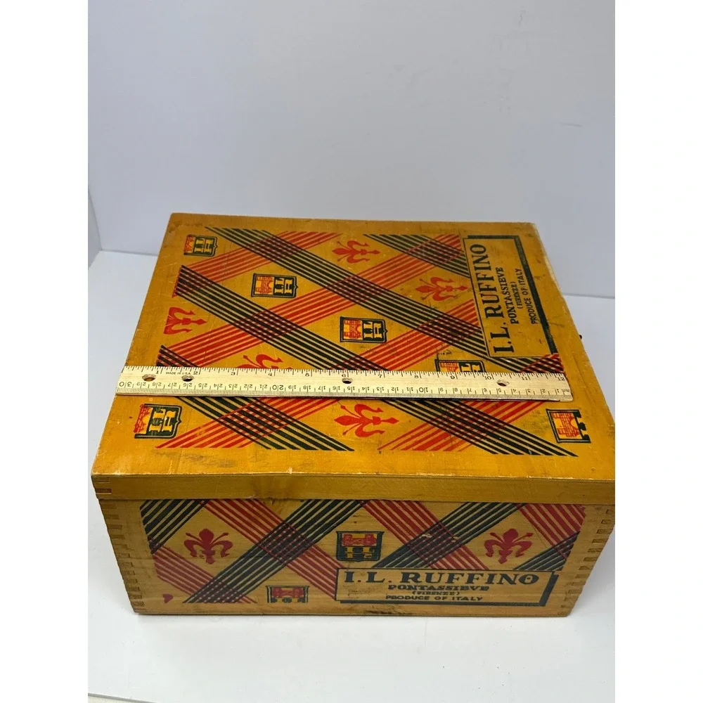 Vtg I.L. Ruffino Pontassieve Italy Wine Bottle Wood Dovetail Corners Box Empty